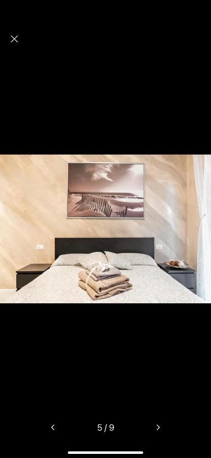 Gold House Hotel ลาสเปเซีย ภายนอก รูปภาพ